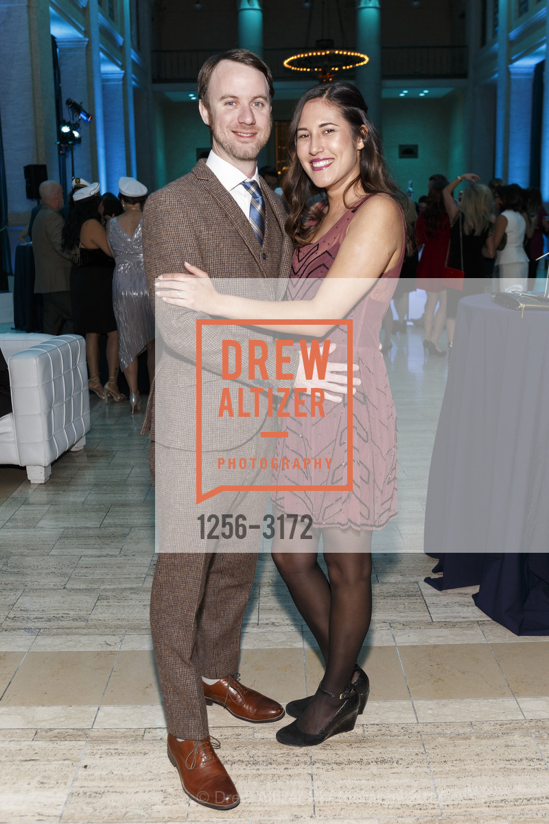Dan Washburn, Stacey Washburn, St. Francis Foundation's White Caps & Night Caps 2017, Benetly Reserve. 301 Battery Street United States, November 18th, 2017, Photo #1256-3172 Dan Washburn, Stacey Washburn, Photo #1256-3172