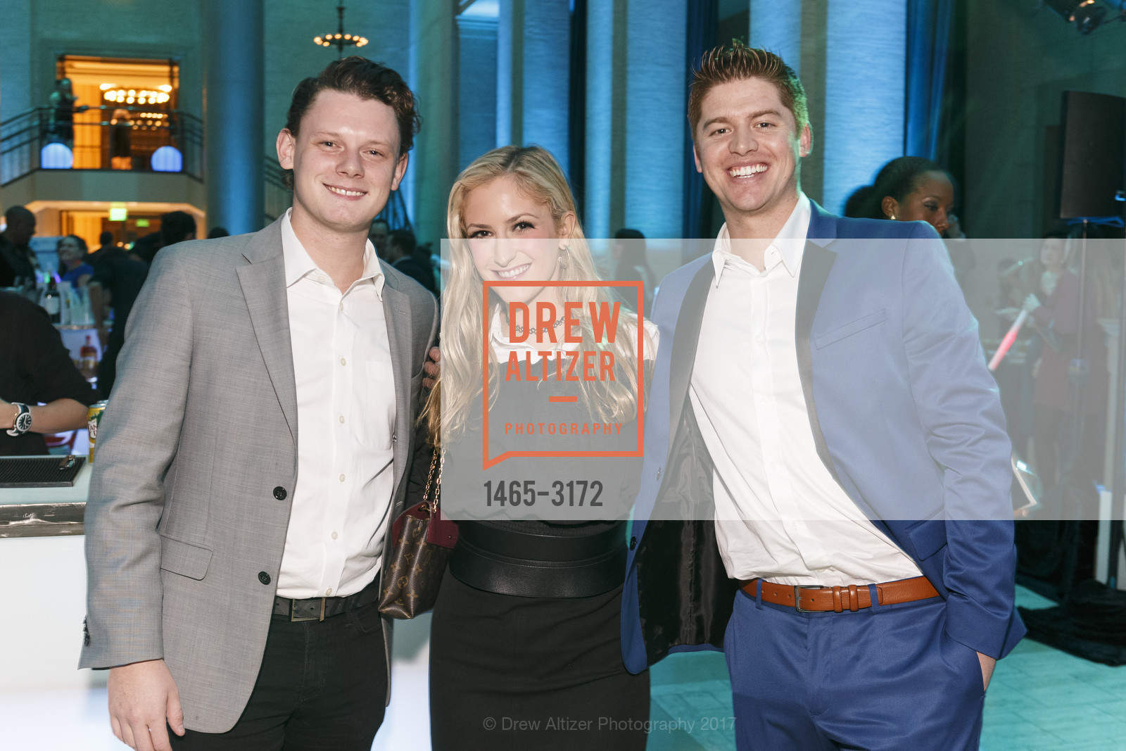 Shane Slosar, Elle Emhof, Gabriel Scott, St. Francis Foundation's White Caps & Night Caps 2017, Benetly Reserve. 301 Battery Street United States, November 18th, 2017, Photo #1465-3172 Shane Slosar, Elle Emhof, Gabriel Scott, Photo #1465-3172