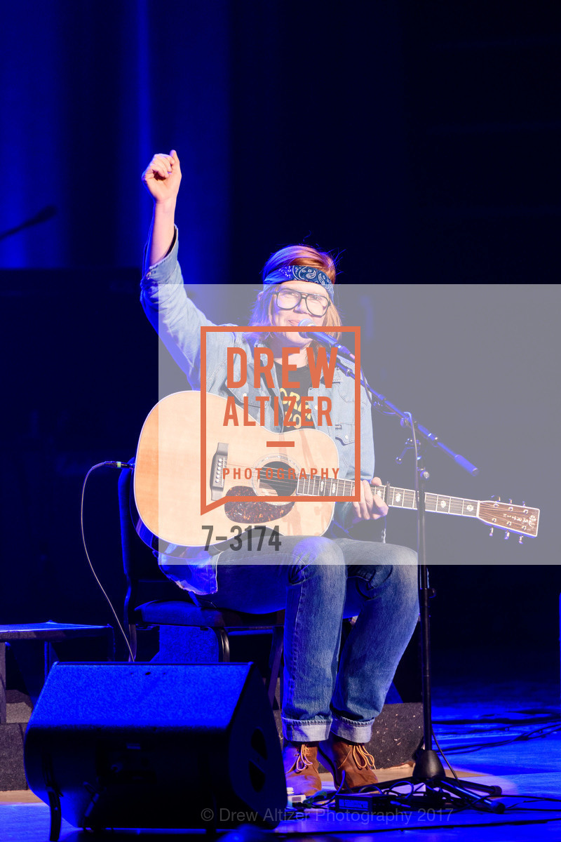 Brett Dennen, Photo #7-3174