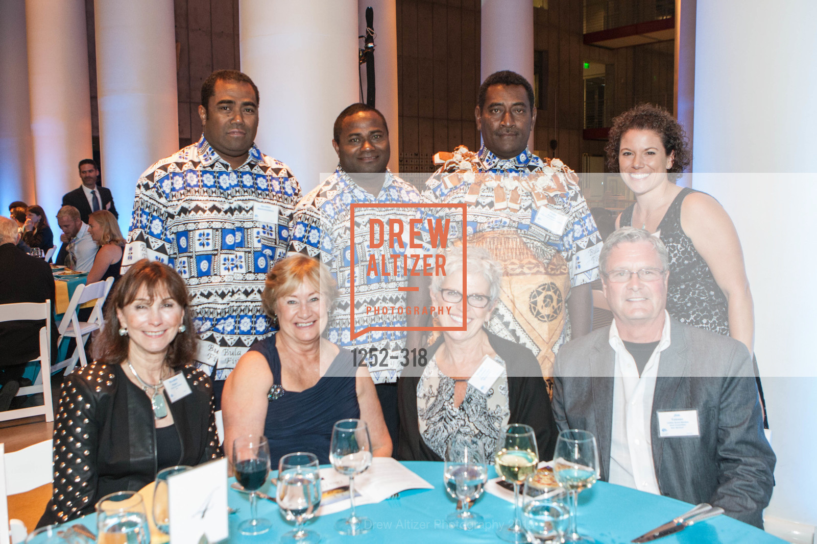 Elizabeth Wagner, Sevuloni Baleinakorodawa, Didi Dulunaqio, Ginger Tolonen, Paulo Kolikata, Sarah Eminhizer, Jim Tolonen, Gucci & Vogue Dinner, Academy of Sciences. Academy of Sciences, September 26th, 2015, Photo #1252-318 Elizabeth Wagner, Sevuloni Baleinakorodawa, Didi Dulunaqio, Ginger Tolonen, Paulo Kolikata, Sarah Eminhizer, Jim Tolonen, Photo #1252-318