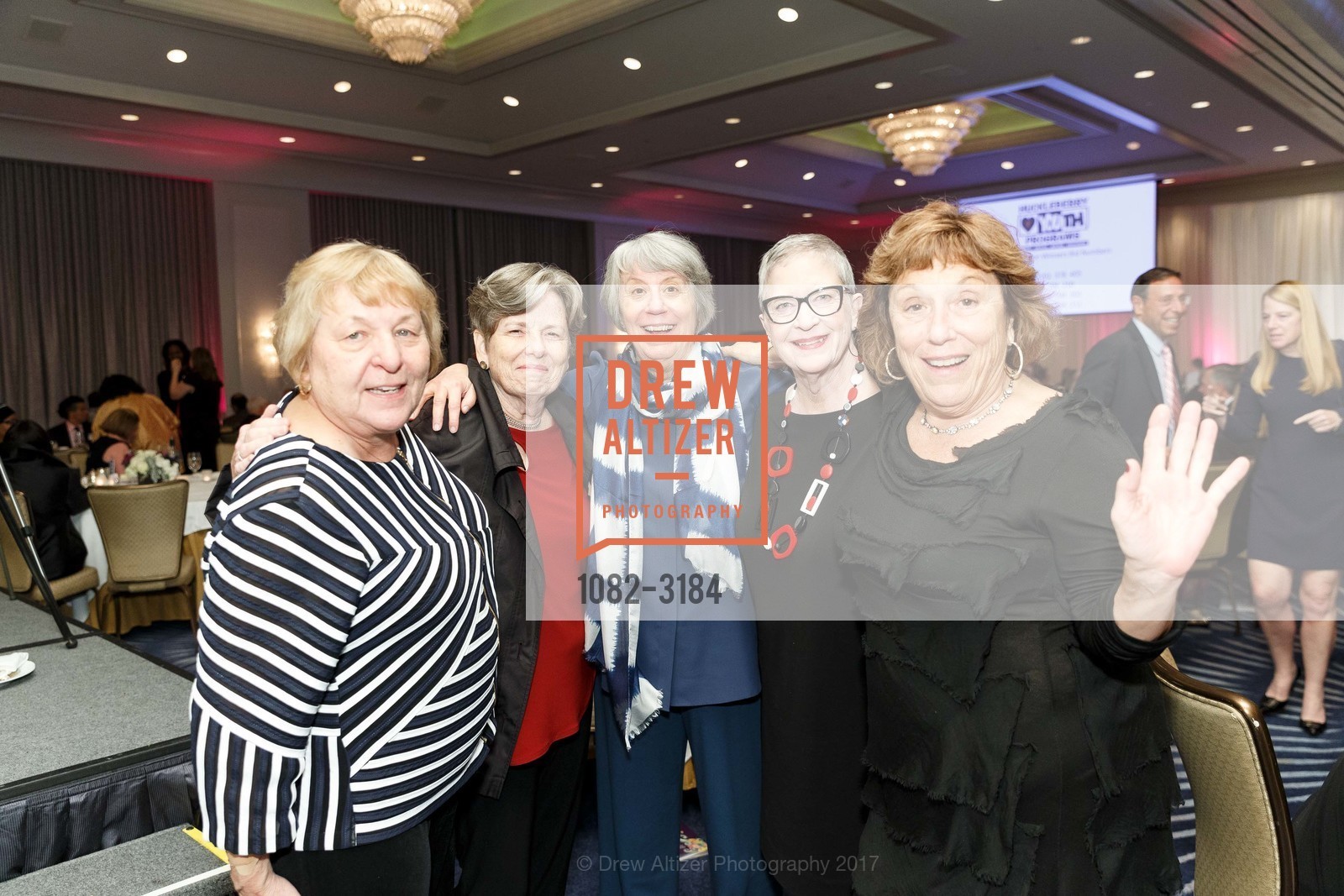 Vicky Schwartz, Margaret McManus, Barbara Kemport, Cliva Mee, Michelle Mee, Photo #1082-3184