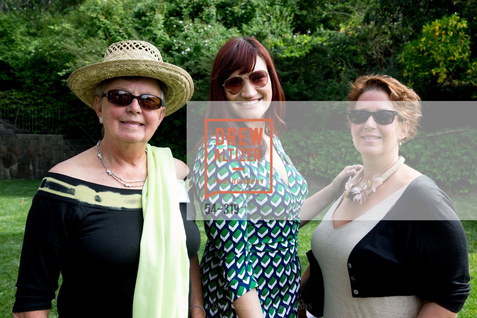 Ditty Deamer, Christy Bolingbroke, Leslie Deamer, Gucci & Vogue Dinner, McEvoy Ranch. McEvoy Ranch, . 5935 Red Hill Road, September 27th, 2015, Photo #54-319 Ditty Deamer, Christy Bolingbroke, Leslie Deamer, Photo #54-319