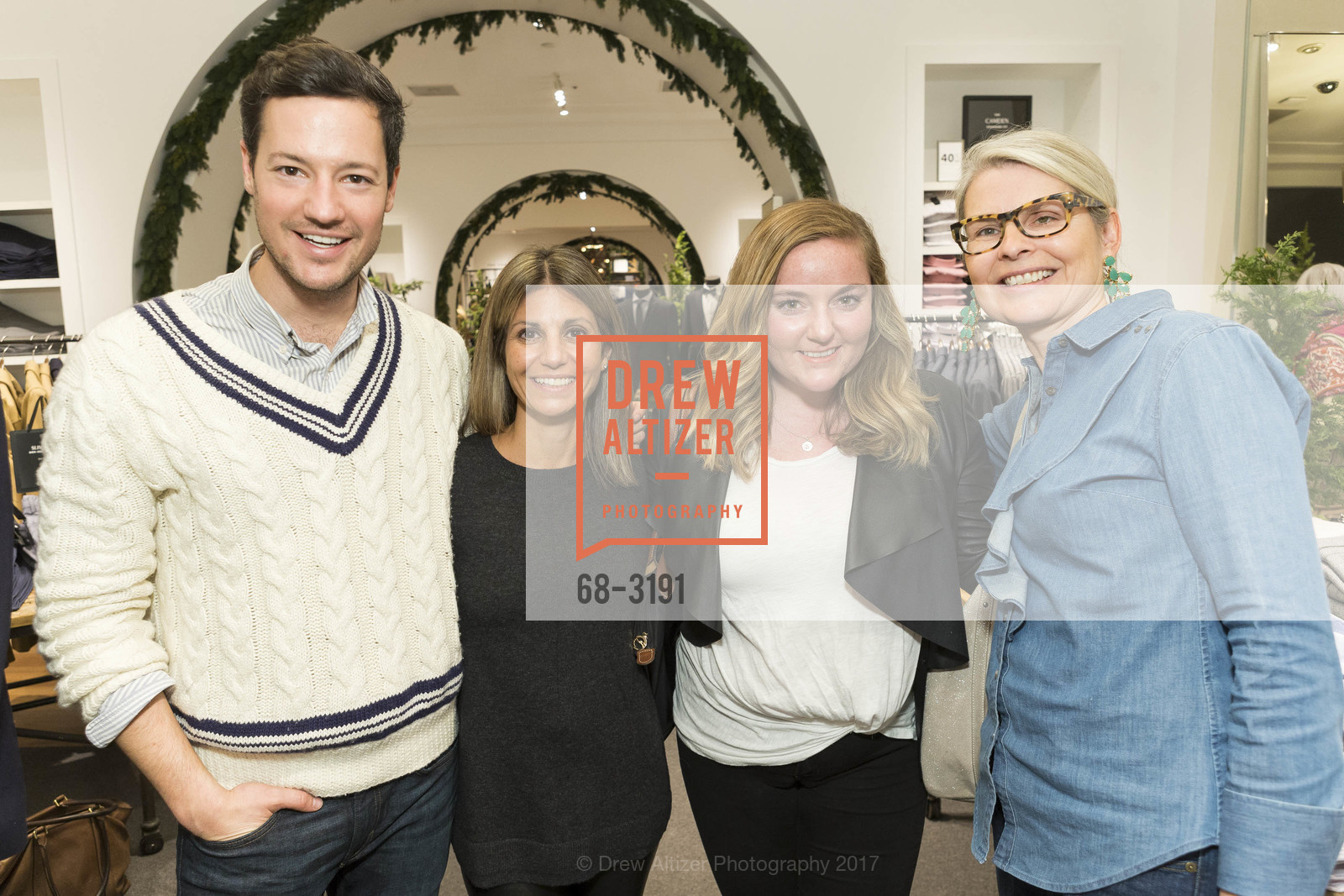 Kirk Pesswin, Michelle Malone, Shannon Sunnergren, Carrie Williams, Banana Republic x Baxter of California Pop Up Party, Banana Republic. 256 Grant Avenue, November 30th, 2017, Photo #68-3191 Kirk Pesswin, Michelle Malone, Shannon Sunnergren, Carrie Williams, Photo #68-3191