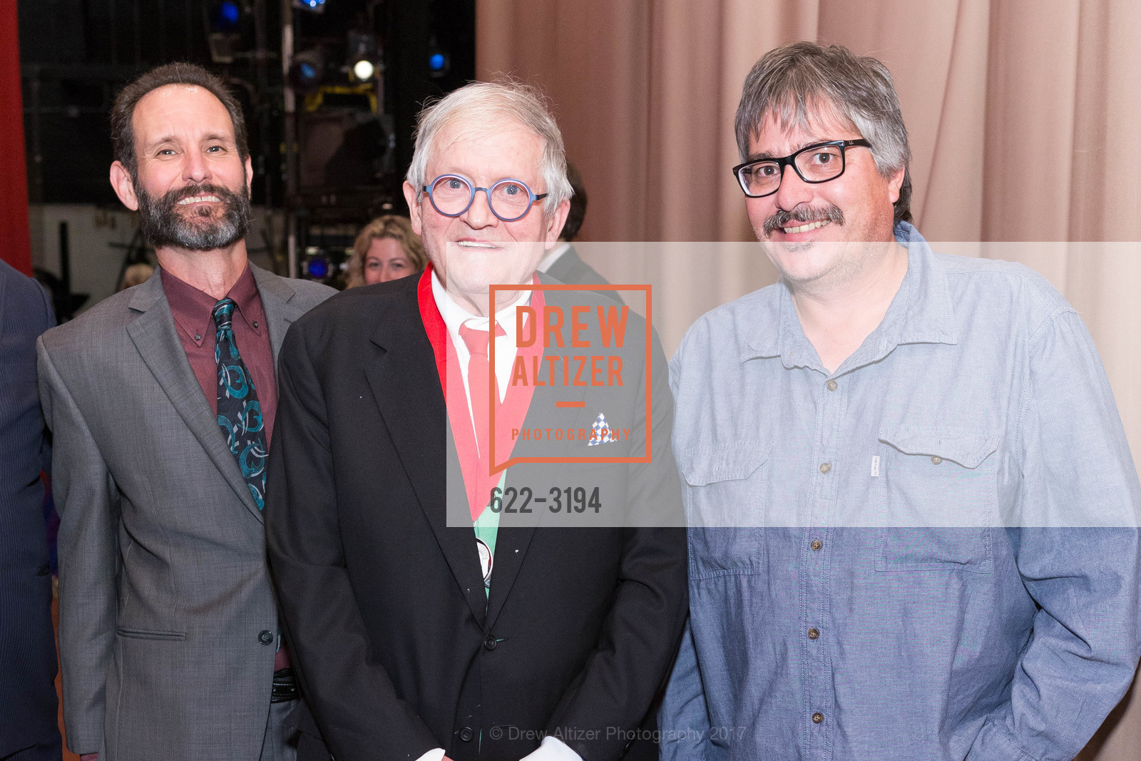 Gary Marder, David Hockney, John DelBono, San Francisco Opera Medal: David Hockney, San Francisco Opera House. 301 Van Ness Ave, December 3rd, 2017, Photo #622-3194 Gary Marder, David Hockney, John DelBono, Photo #622-3194