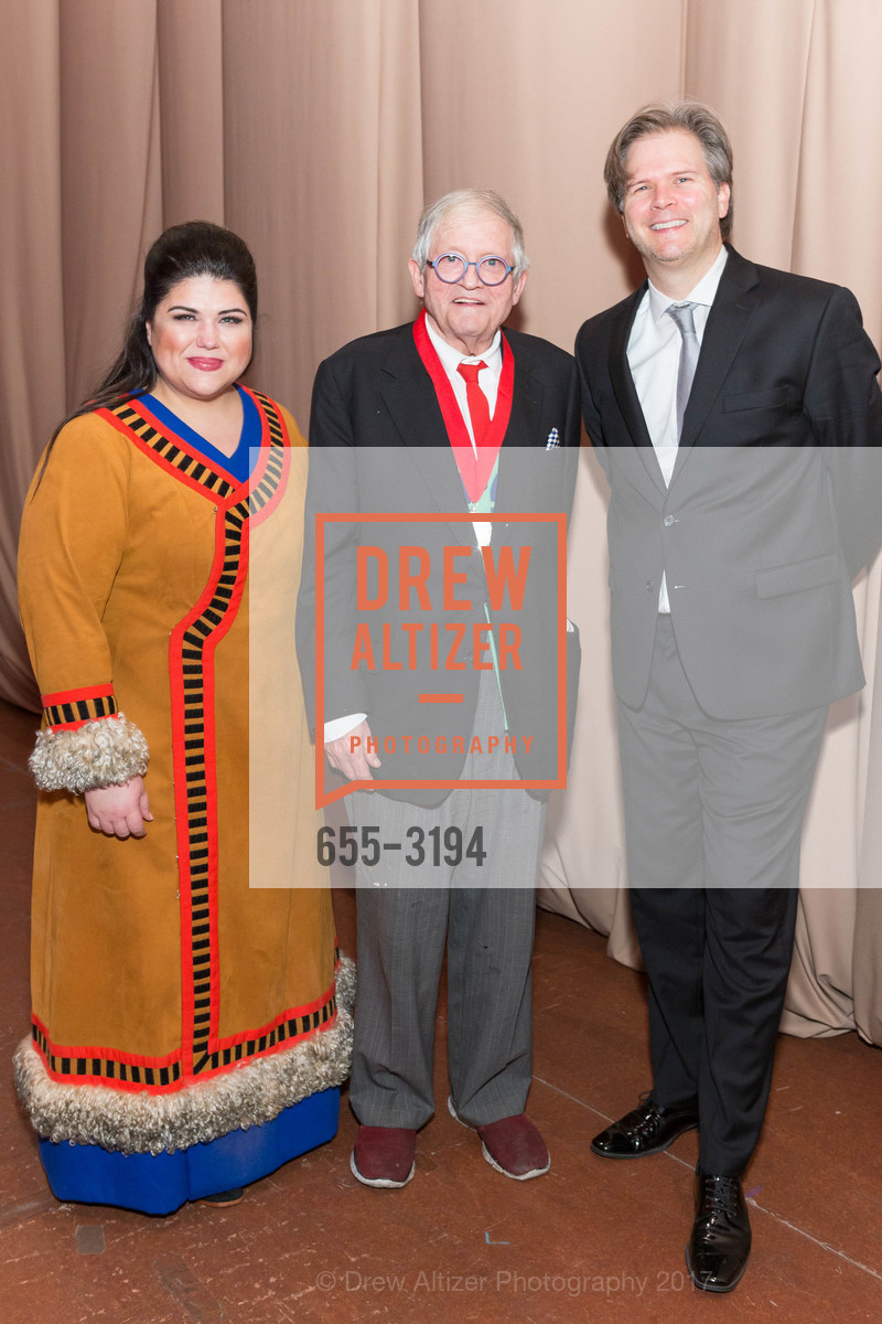 Leah Crocetto, David Hockney, Christopher Franklin, San Francisco Opera Medal: David Hockney, San Francisco Opera House. 301 Van Ness Ave, December 3rd, 2017, Photo #655-3194 Leah Crocetto, David Hockney, Christopher Franklin, Photo #655-3194
