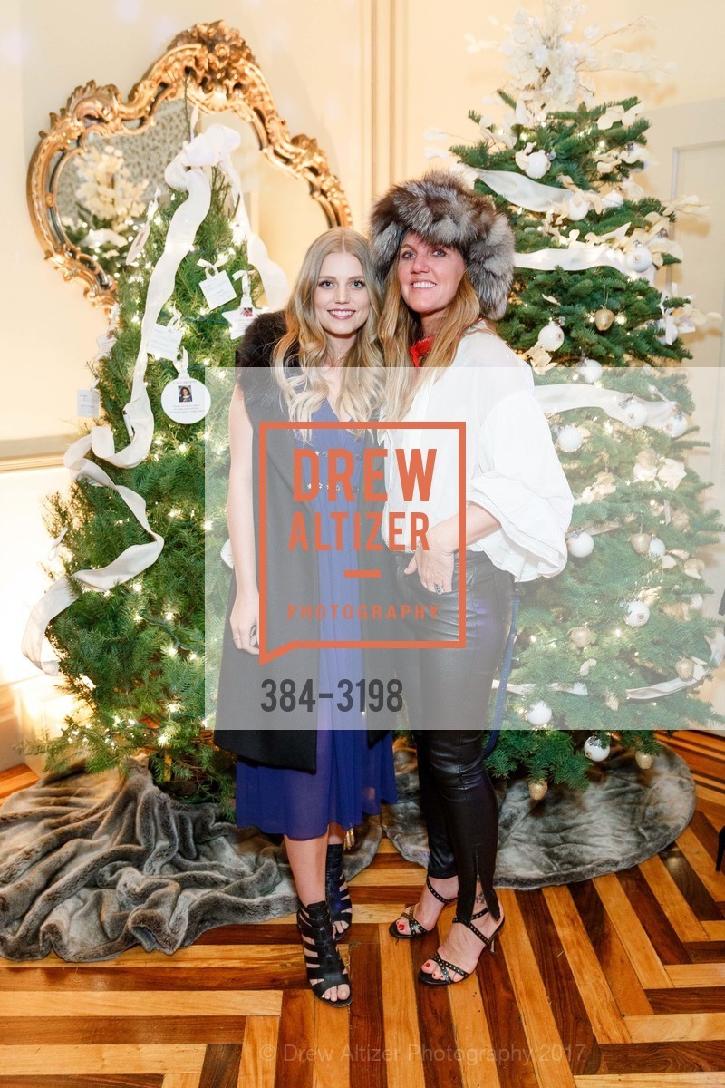 Sabine Kelly, Jen Wick, Jingle and Mingle 2017, General's Residence, Upper Fort Mason. 1 Fort Mason, November 30th, 2017, Photo #384-3198 Sabine Kelly, Jen Wick, Photo #384-3198