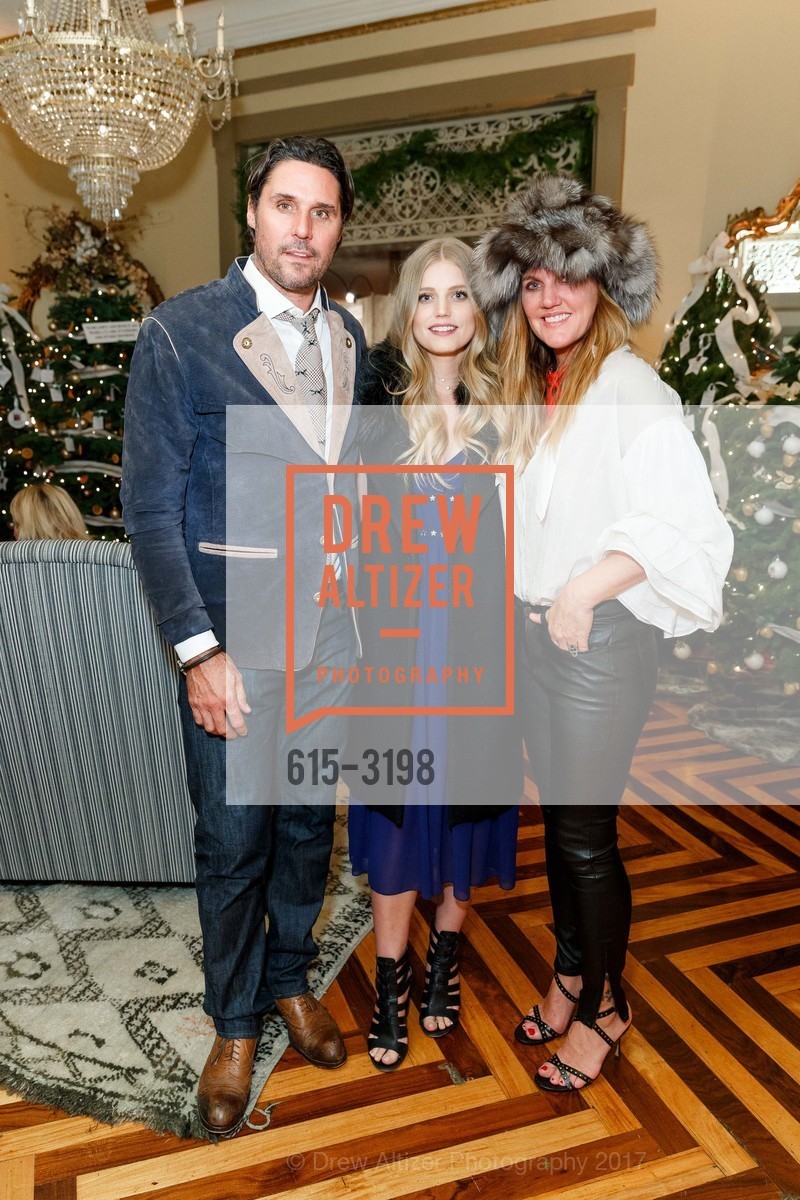 Will Wick, Sabine Kelly, Jen Wick, Jingle and Mingle 2017, General's Residence, Upper Fort Mason. 1 Fort Mason, November 30th, 2017, Photo #615-3198 Will Wick, Sabine Kelly, Jen Wick, Photo #615-3198