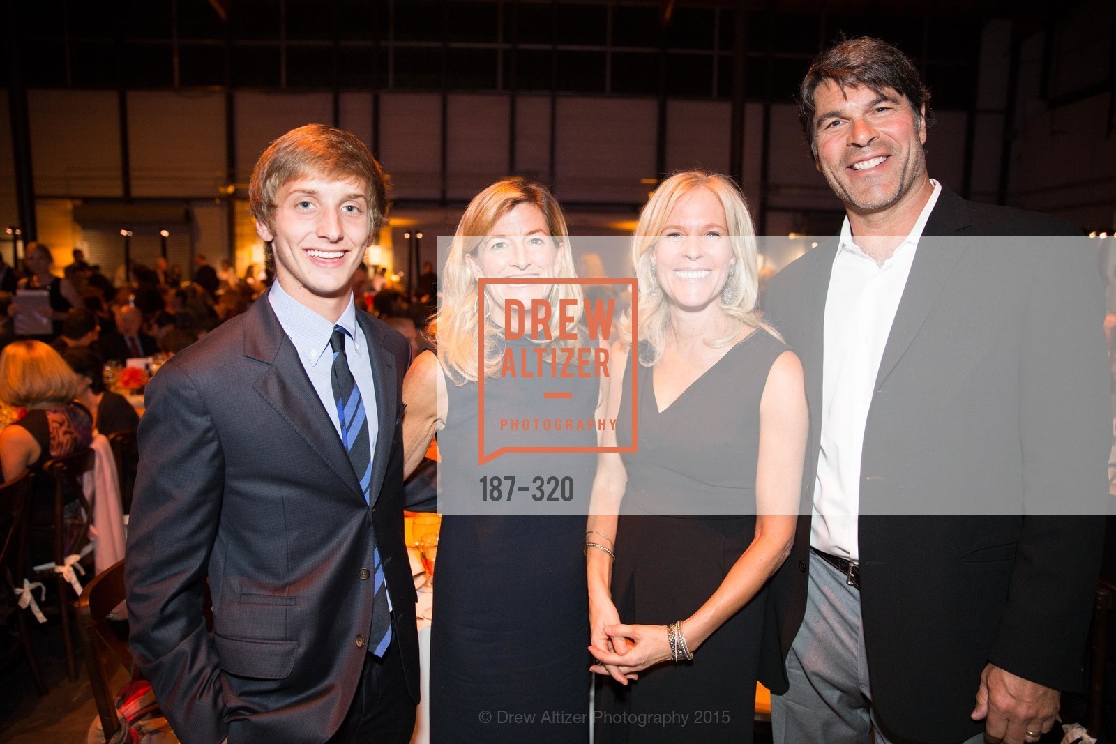 Wyeth Coulter, Kelly Bourke, Kerri Lehmann, Gucci & Vogue Dinner, SF- Marin Food Bank. SF- Marin Food Bank, . 900 Pennsylvania Ave, September 26th, 2015, Photo #187-320 Wyeth Coulter, Kelly Bourke, Kerri Lehmann, Photo #187-320