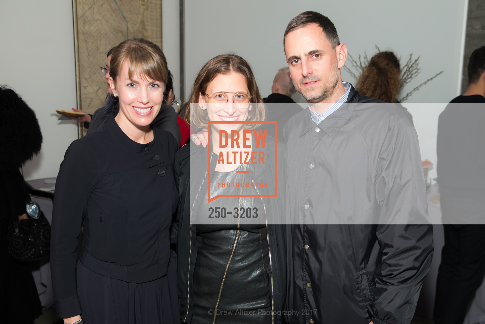 Jaime Austin, Davina Semo, Bob Linder, Photo #250-3203