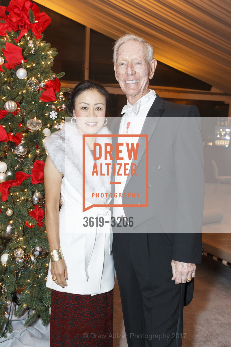 Joy Robinson, Archie Robinson, Sovereign Order Of St John of Jerusalem Knights Hospitaller White Cross Ball, St. Regis. 125 3rd St, San Francisco, CA 94103, December 2nd, 2017, Photo #3619-3206 Joy Robinson, Archie Robinson, Photo #3619-3206