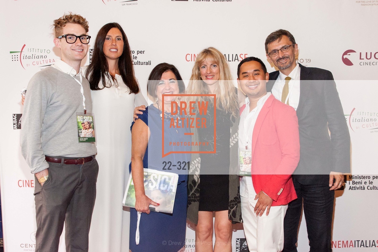 Jacob Latty, Daniela Cilia, Amelia Antonucci, Sabrina Longega Wilson, Sophoan Sorn, Paolo Barlera, Gucci & Vogue Dinner, The Castro Theater. The Castro Theater, . 429 Castro Street, September 26th, 2015, Photo #22-321 Jacob Latty, Daniela Cilia, Amelia Antonucci, Sabrina Longega Wilson, Sophoan Sorn, Paolo Barlera, Photo #22-321