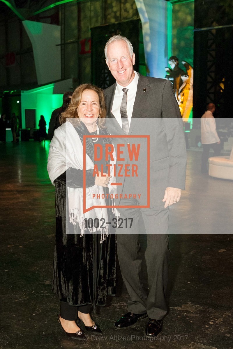 Deborah Cichocki, Paul Cichocki, SFFILM Awards Night 2017, Palace of Fine Arts. 3301 Lyon Street, December 5th, 2017, Photo #1002-3217 Deborah Cichocki, Paul Cichocki, Photo #1002-3217