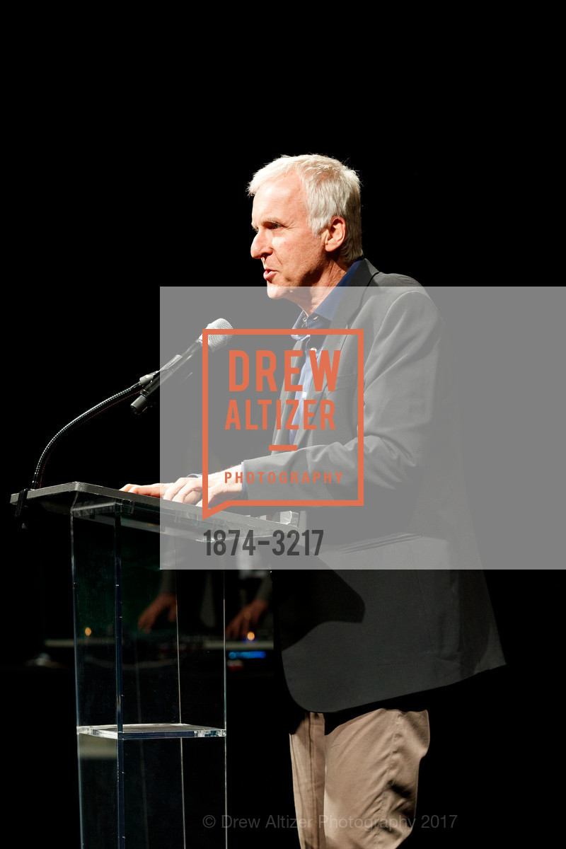 James Cameron, SFFILM Awards Night 2017, Palace of Fine Arts. 3301 Lyon Street, December 5th, 2017, Photo #1874-3217 James Cameron, Photo #1874-3217