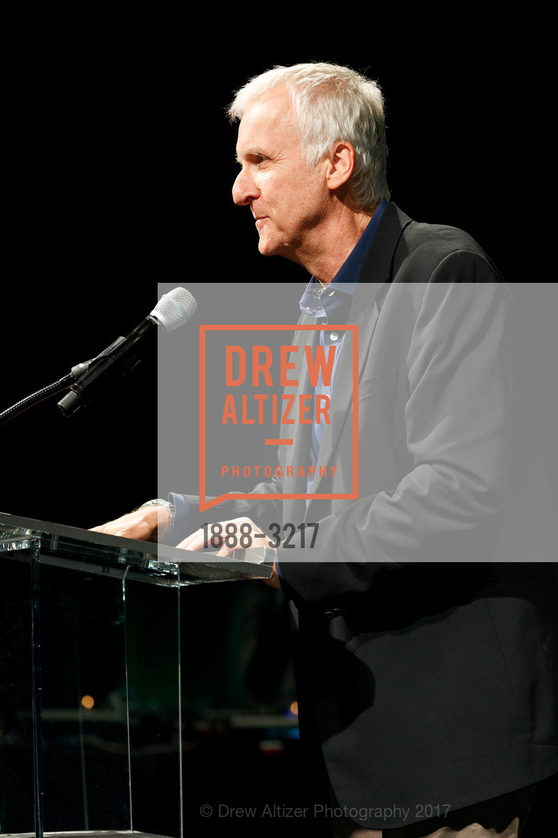 James Cameron, SFFILM Awards Night 2017, Palace of Fine Arts. 3301 Lyon Street, December 5th, 2017, Photo #1888-3217 James Cameron, Photo #1888-3217