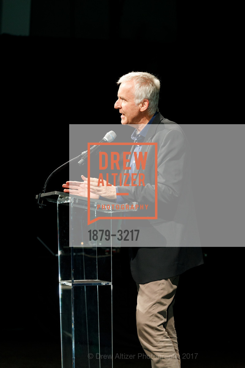 James Cameron, SFFILM Awards Night 2017, Palace of Fine Arts. 3301 Lyon Street, December 5th, 2017, Photo #1879-3217 James Cameron, Photo #1879-3217
