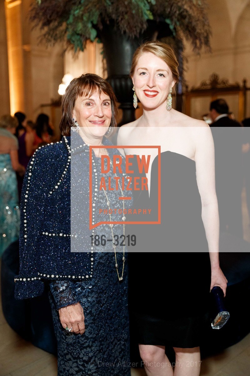 Debby Sagues, Laura Sagues, Dinner on the Opera House Stage 2017, War Memorial Opera House, December 4th, 2017, Photo #186-3219 Debby Sagues, Laura Sagues, Photo #186-3219