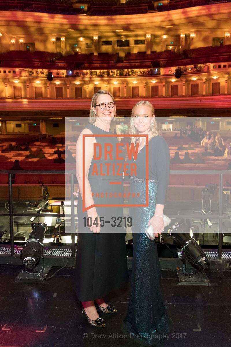 Prisca Geeslin, Kate Shilvock, Dinner on the Opera House Stage 2017, War Memorial Opera House, December 4th, 2017, Photo #1045-3219 Prisca Geeslin, Kate Shilvock, Photo #1045-3219