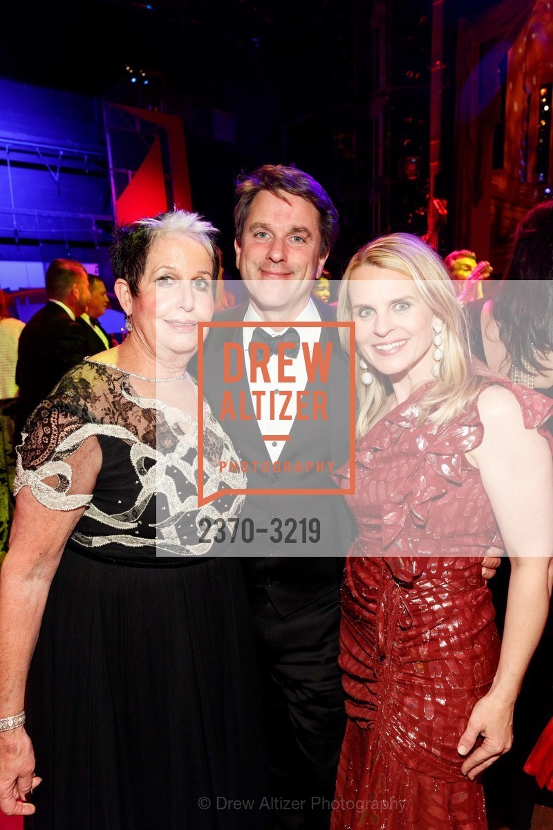 Karen Kubin, Gregory Malin, Jane Mudge, Dinner on the Opera House Stage 2017, War Memorial Opera House, Photo #2370-3219 Karen Kubin, Gregory Malin, Jane Mudge, Photo #2370-3219
