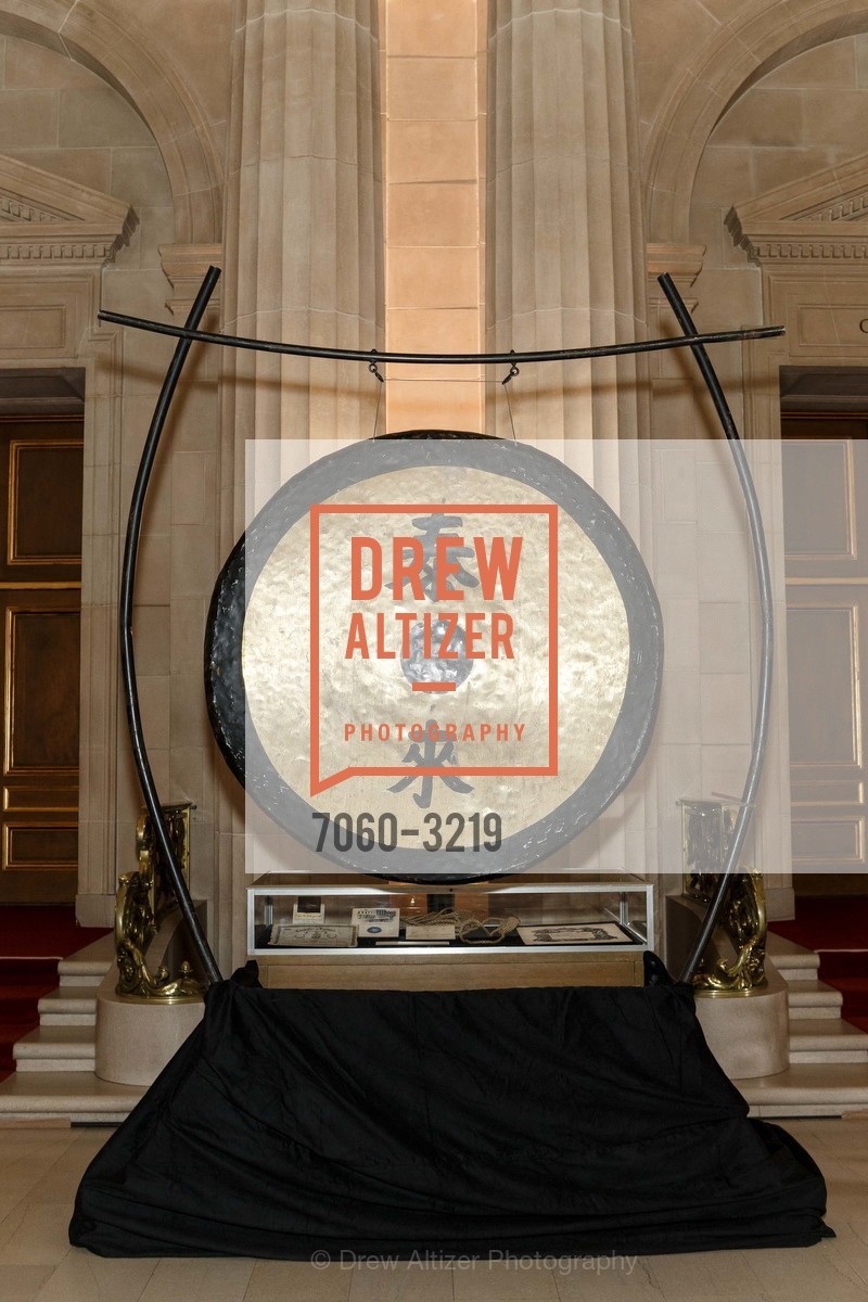 Atmosphere, Dinner on the Opera House Stage 2017, War Memorial Opera House, Photo #7060-3219 Atmosphere, Photo #7060-3219
