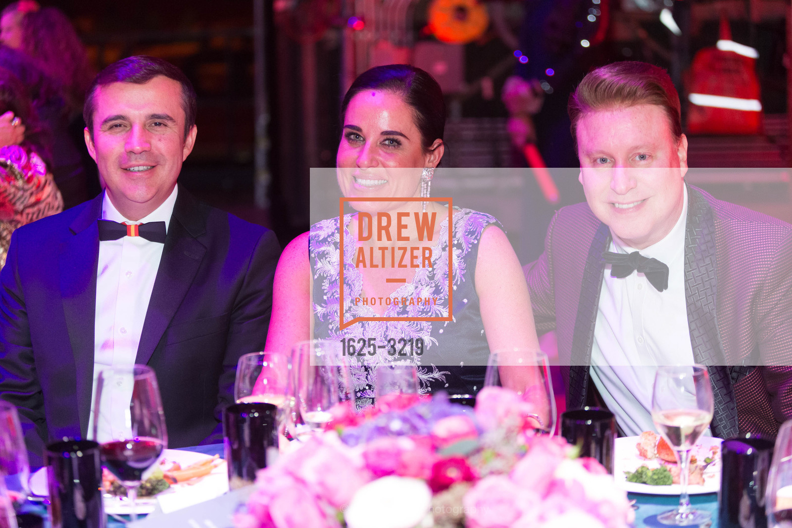 Jorge Jaramilla, Natalia Urrutia, Doug Waggener, Dinner on the Opera House Stage 2017, War Memorial Opera House, Photo #1625-3219 Jorge Jaramilla, Natalia Urrutia, Doug Waggener, Photo #1625-3219