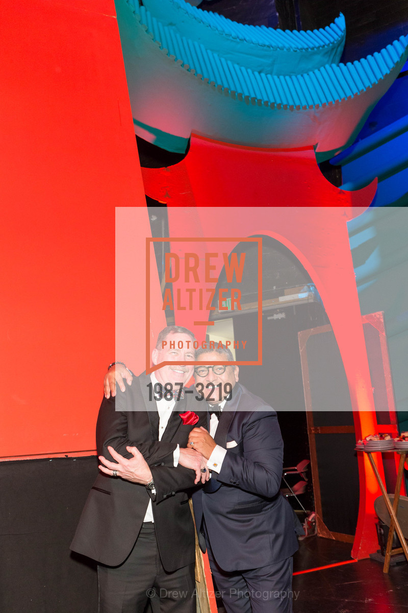 Mike Genoshe, Riccardo Benavides, Dinner on the Opera House Stage 2017, War Memorial Opera House, Photo #1987-3219 Mike Genoshe, Riccardo Benavides, Photo #1987-3219