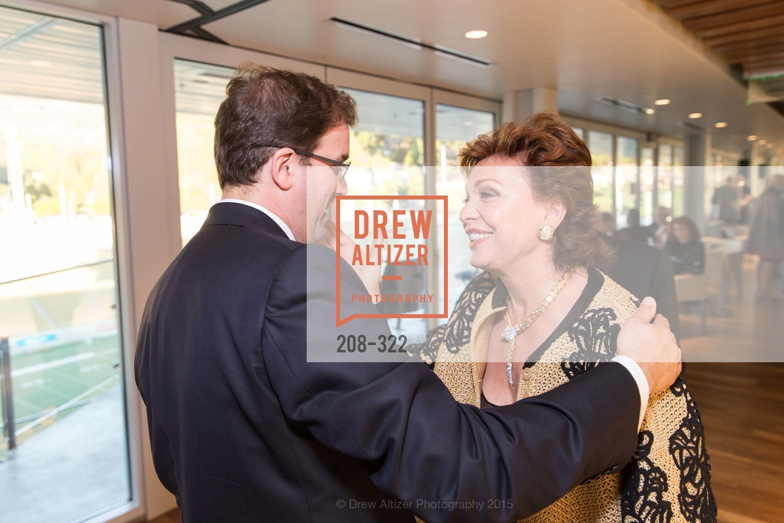Matias Tarnopolsky, Maria Manetti Shrem, Gucci & Vogue Dinner, UC Berkeley's Greek Theatre. UC Berkeley's Greek Theatre, . 2001 Gayley Rd, September 25th, 2015, Photo #208-322 Matias Tarnopolsky, Maria Manetti Shrem, Photo #208-322