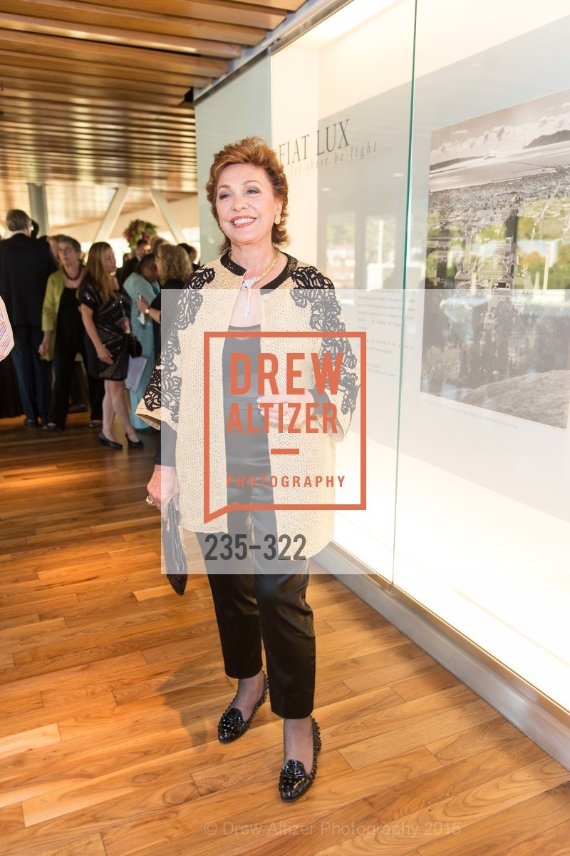 Maria Manetti Shrem, Gucci & Vogue Dinner, UC Berkeley's Greek Theatre. UC Berkeley's Greek Theatre, . 2001 Gayley Rd, September 25th, 2015, Photo #235-322 Maria Manetti Shrem, Photo #235-322