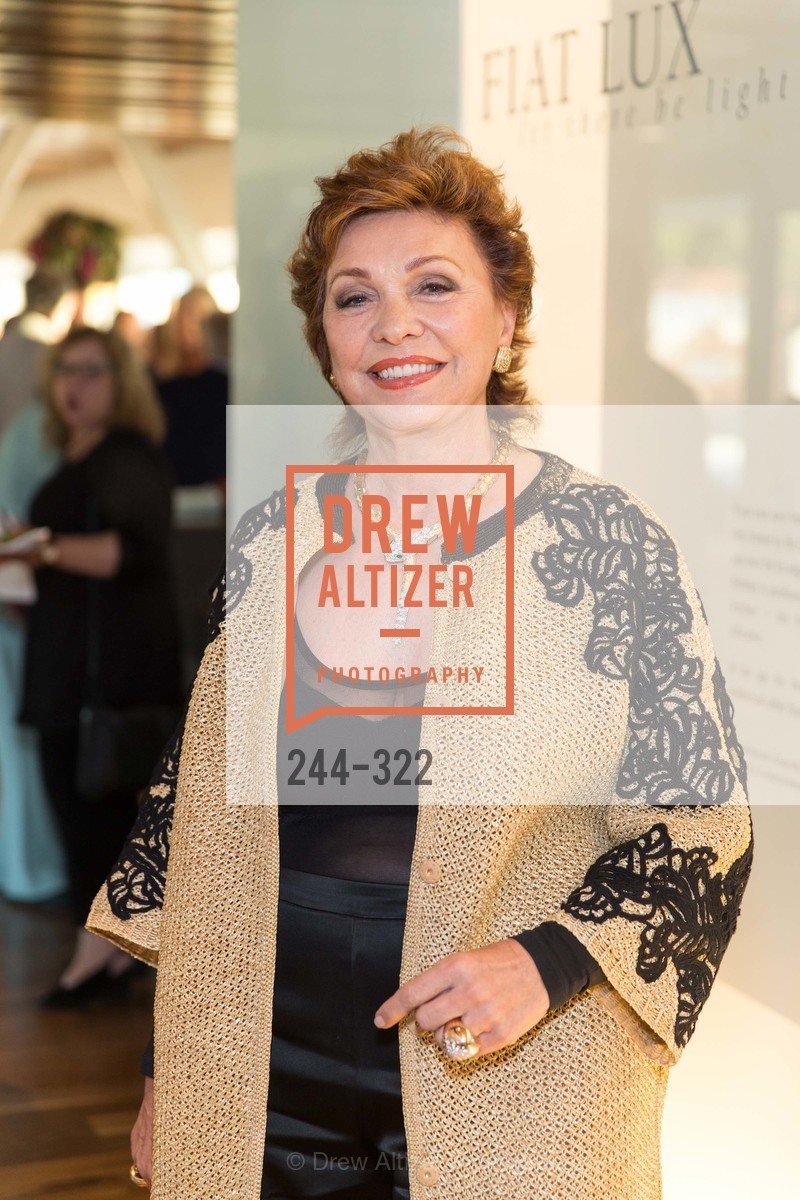 Maria Manetti Shrem, Gucci & Vogue Dinner, UC Berkeley's Greek Theatre. UC Berkeley's Greek Theatre, . 2001 Gayley Rd, September 25th, 2015, Photo #244-322 Maria Manetti Shrem, Photo #244-322