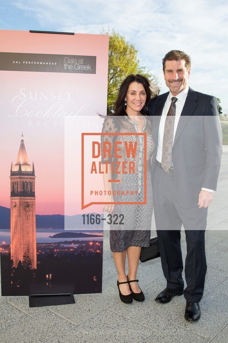 Deborah Taylor, John Steinbush, Gala at The Greek Benefiting Cal Performances, UC Berkeley's Greek Theatre. 2001 Gayley Rd, September 25th, 2015,Drew Altizer, Drew Altizer Photography, full-service agency, private events, San Francisco photographer, photographer california