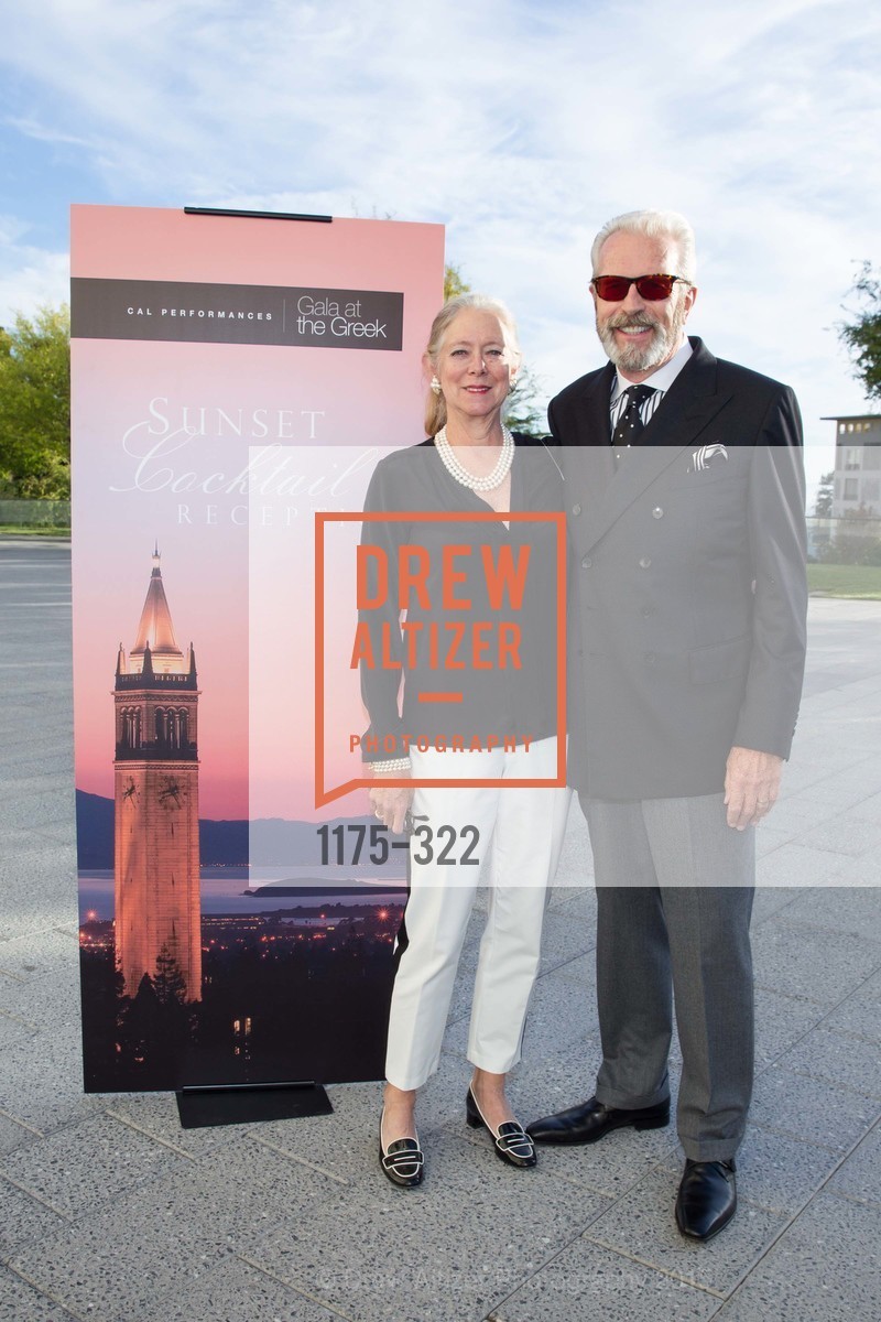 Lisa Taylor, James Taylor, Gala at The Greek Benefiting Cal Performances, UC Berkeley's Greek Theatre. 2001 Gayley Rd, September 25th, 2015,Drew Altizer, Drew Altizer Photography, full-service agency, private events, San Francisco photographer, photographer california