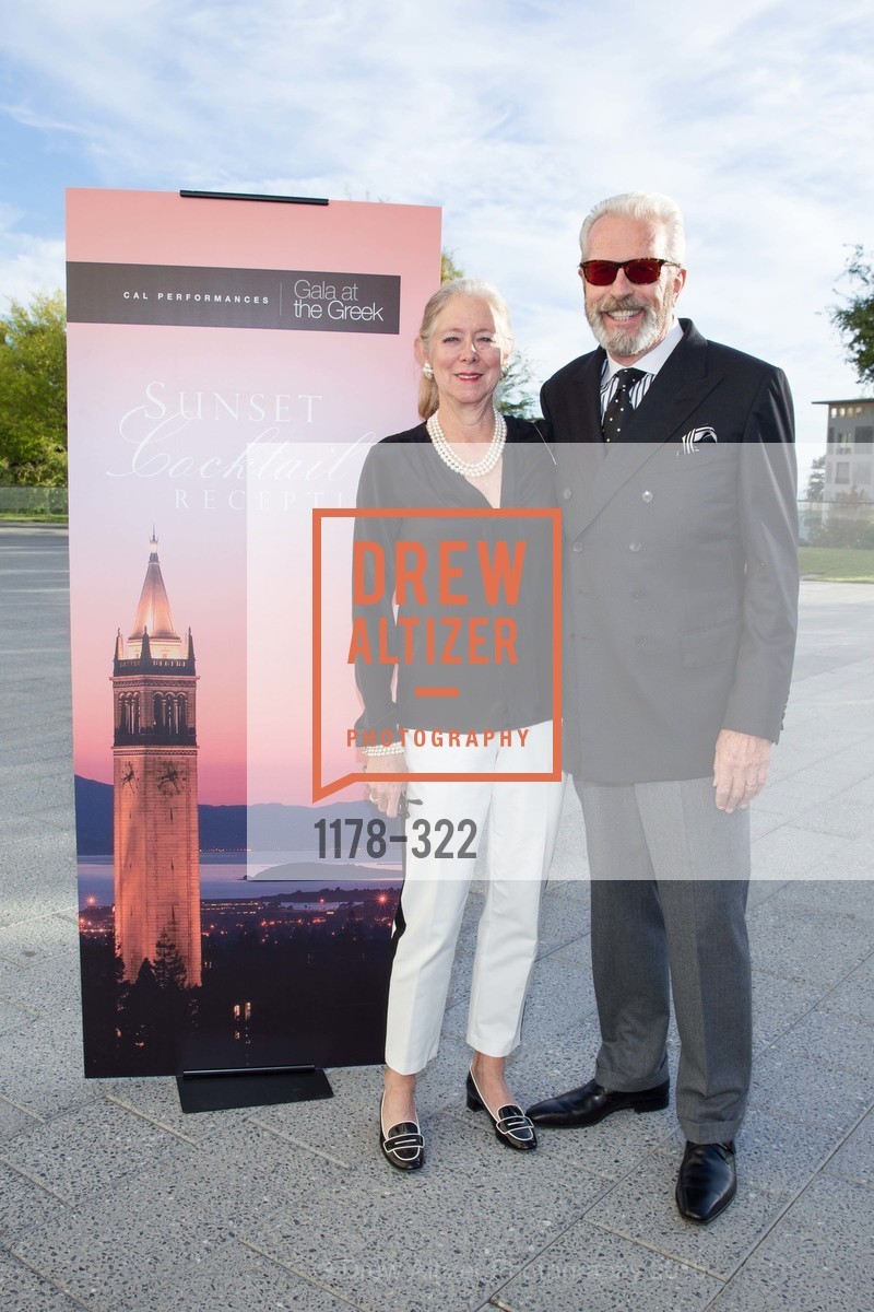 Lisa Taylor, James Taylor, Gala at The Greek Benefiting Cal Performances, UC Berkeley's Greek Theatre. 2001 Gayley Rd, September 25th, 2015,Drew Altizer, Drew Altizer Photography, full-service agency, private events, San Francisco photographer, photographer california