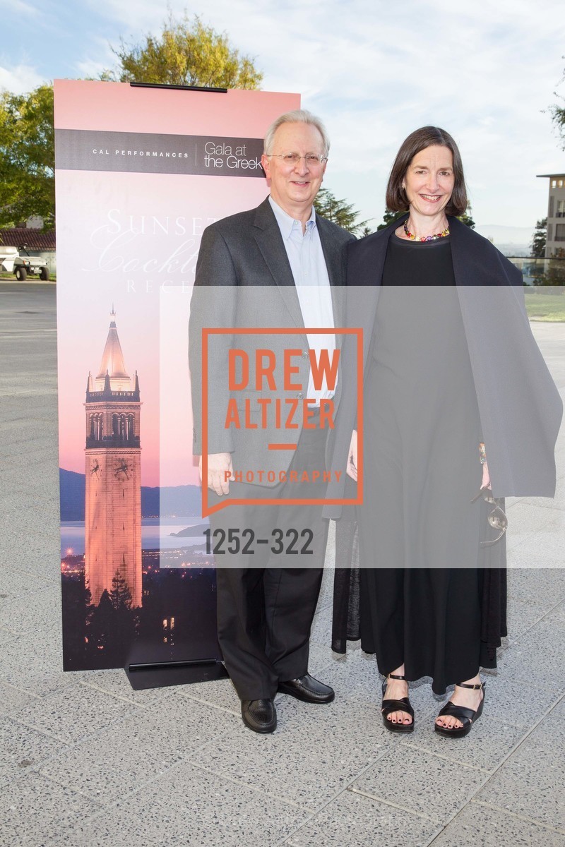 Jeff Perloff, Jackie Perssons, Gala at The Greek Benefiting Cal Performances, UC Berkeley's Greek Theatre. 2001 Gayley Rd, September 25th, 2015,Drew Altizer, Drew Altizer Photography, full-service agency, private events, San Francisco photographer, photographer california