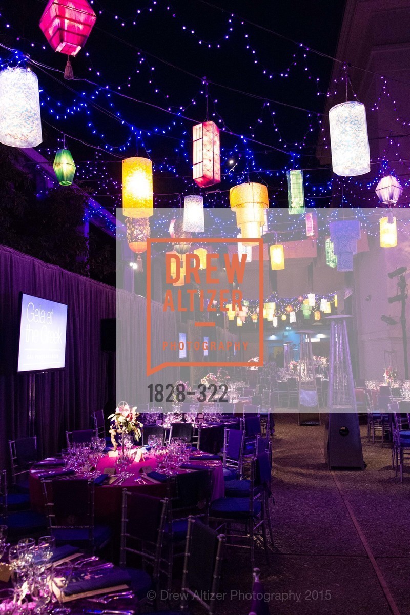 Atmosphere, Gucci & Vogue Dinner, UC Berkeley's Greek Theatre. UC Berkeley's Greek Theatre, . 2001 Gayley Rd, September 25th, 2015, Photo #1828-322 Atmosphere, Photo #1828-322