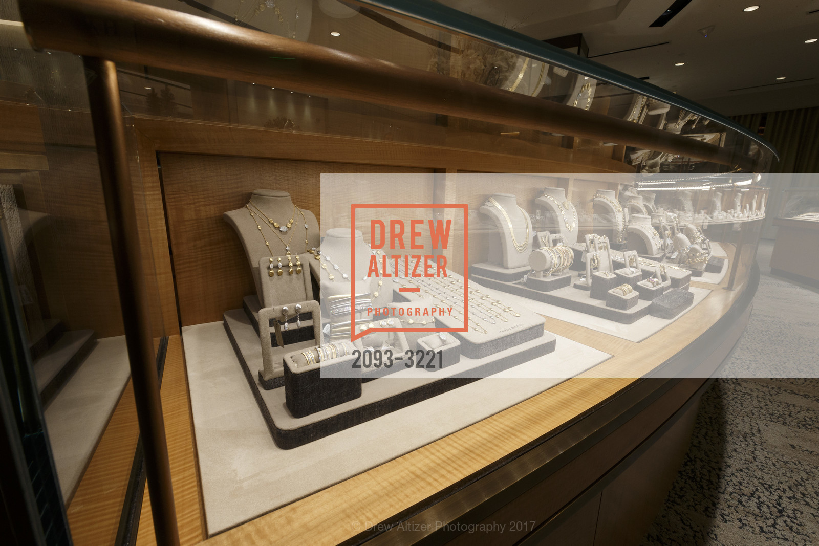Atmosphere, Harry Kotlar Screening at Shreve & Co., Shreve & Co. 150 Post St, December 5th, 2017, Photo #2093-3221 Atmosphere, Photo #2093-3221