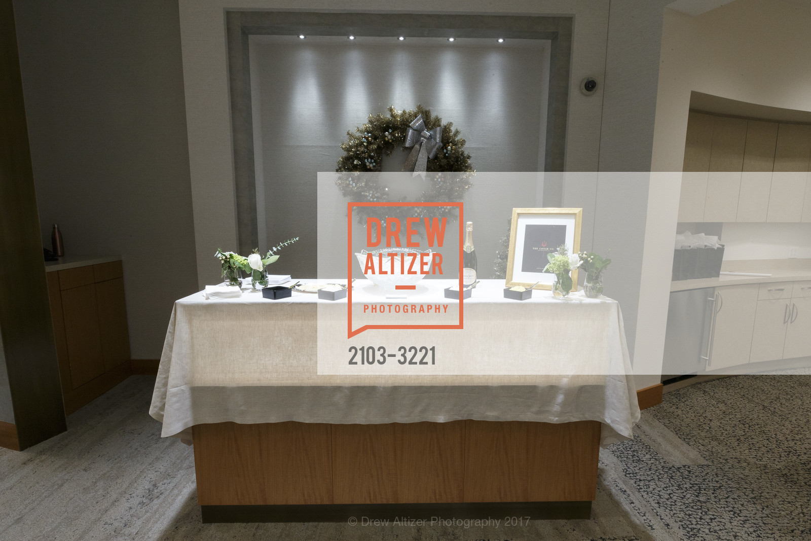 Atmosphere, Harry Kotlar Screening at Shreve & Co., Shreve & Co. 150 Post St, December 5th, 2017, Photo #2103-3221 Atmosphere, Photo #2103-3221