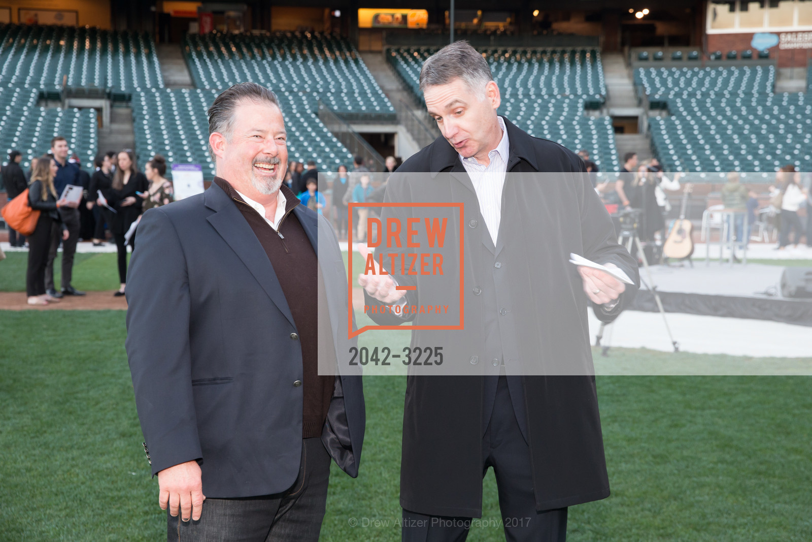 Jeffrey Ralph, John Hoch, Holiday Heroes 2017, AT&T Park. 24 Willie Mays Plaza, San Francisco, CA, December 5th, 2017, Photo #2042-3225 Jeffrey Ralph, John Hoch, Photo #2042-3225