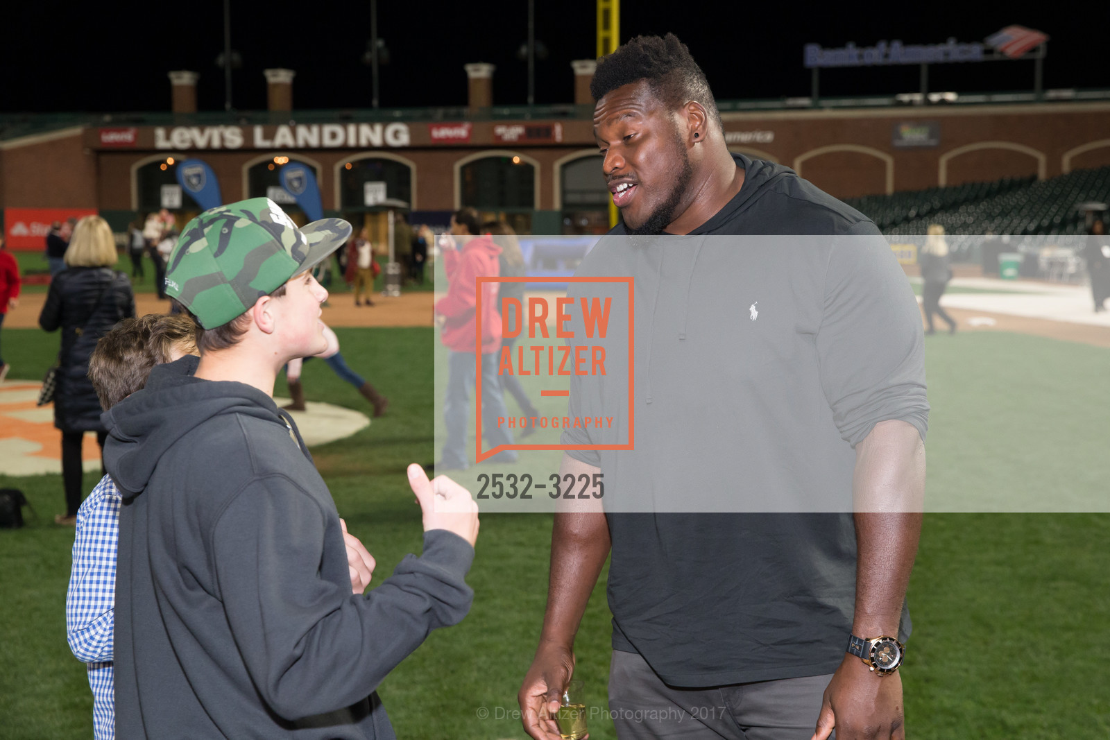 Kelechi Osemele, Holiday Heroes 2017, AT&T Park. 24 Willie Mays Plaza, San Francisco, CA, December 5th, 2017, Photo #2532-3225 Kelechi Osemele, Photo #2532-3225