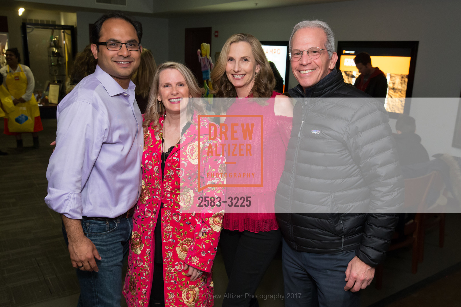 Mainul Mondal, Marie Hurabiell, Christine Varon, Sol Varon, Photo #2583-3225