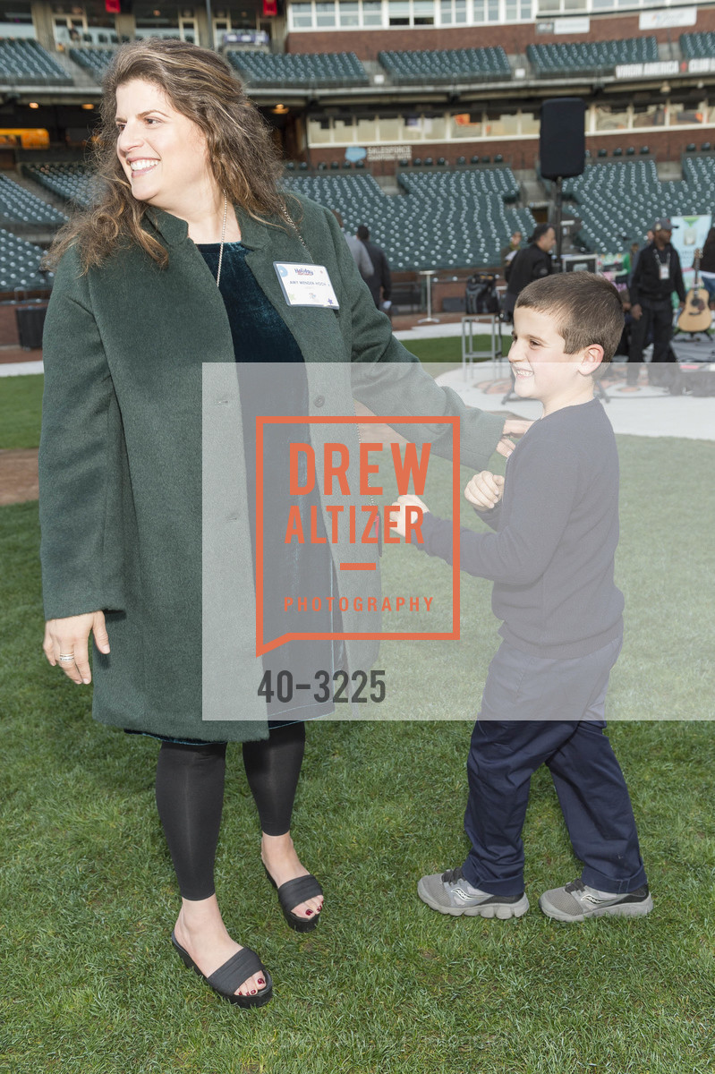 Amy Wender-Hoch, Holiday Heroes 2017, AT&T Park. 24 Willie Mays Plaza, San Francisco, CA, December 5th, 2017, Photo #40-3225 Amy Wender-Hoch, Photo #40-3225