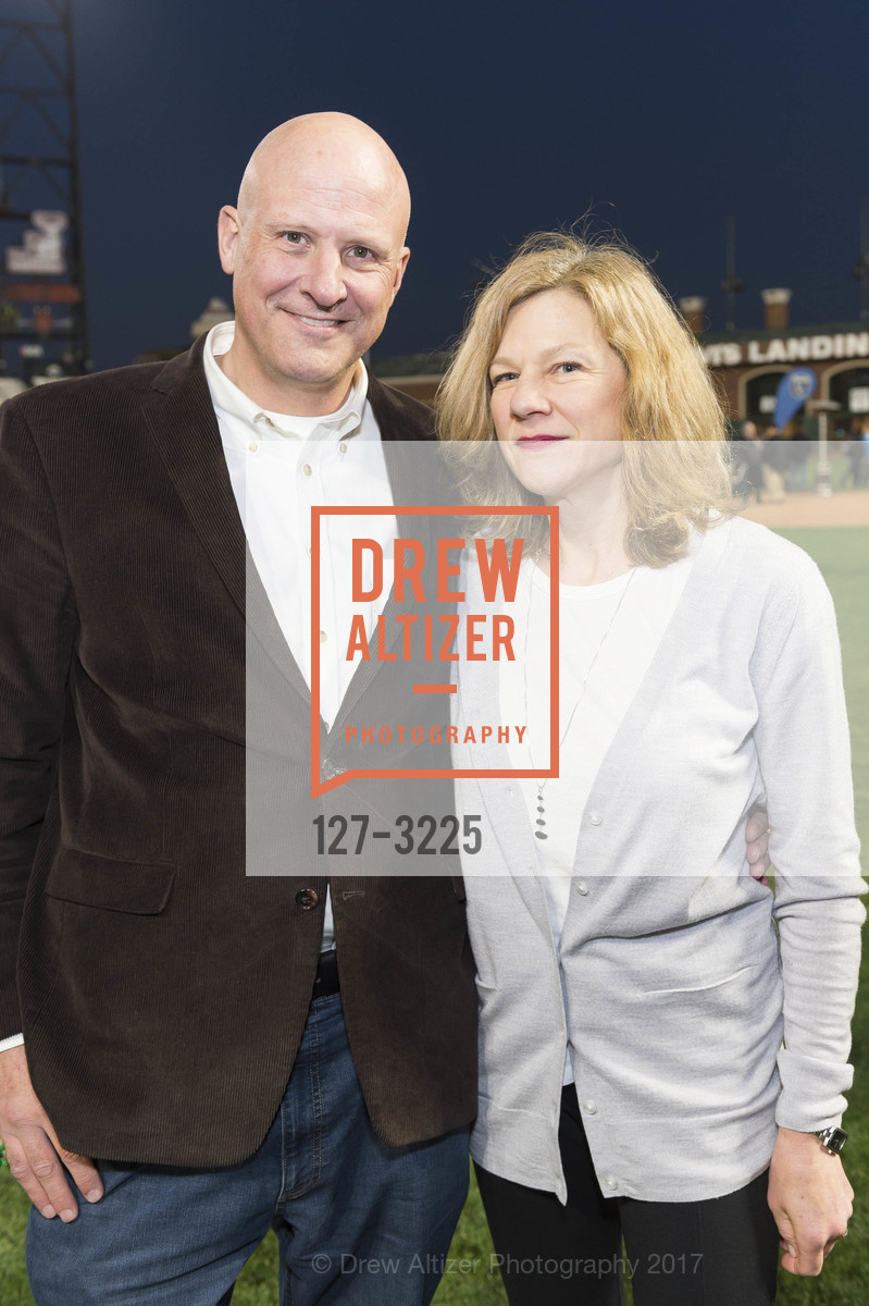 Mills Levine, Anya Levine, Holiday Heroes 2017, AT&T Park. 24 Willie Mays Plaza, San Francisco, CA, December 5th, 2017, Photo #127-3225 Mills Levine, Anya Levine, Photo #127-3225