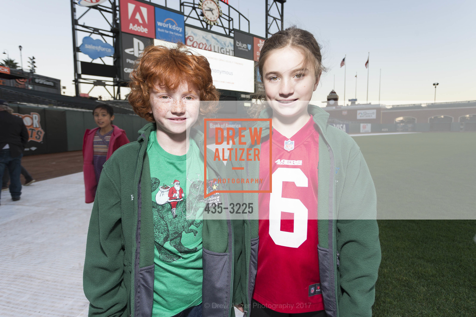 Holiday Heroes 2017, AT&T Park. 24 Willie Mays Plaza, San Francisco, CA, December 5th, 2017, Photo #435-3225 Photo #435-3225