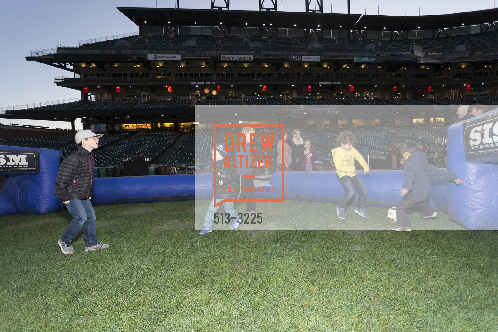 Atmosphere, Holiday Heroes 2017, AT&T Park. 24 Willie Mays Plaza, San Francisco, CA, December 5th, 2017, Photo #513-3225 Atmosphere, Photo #513-3225