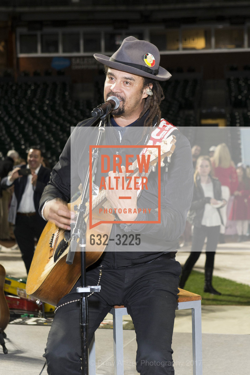Michael Franti, Holiday Heroes 2017, AT&T Park. 24 Willie Mays Plaza, San Francisco, CA, December 5th, 2017, Photo #632-3225 Michael Franti, Photo #632-3225