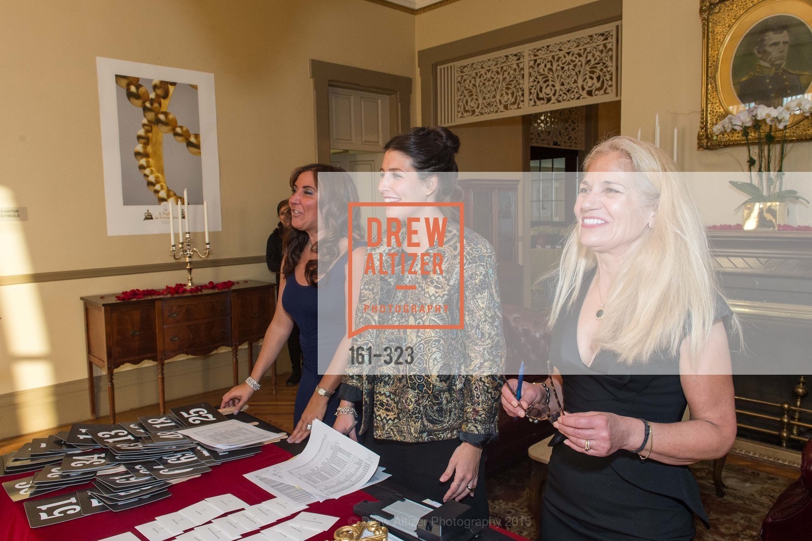 Valerie Testa, Hannah Loué, Gucci & Vogue Dinner, General's Residence. General's Residence, . 1 Franklin St, September 25th, 2015, Photo #161-323 Valerie Testa, Hannah Loué, Photo #161-323