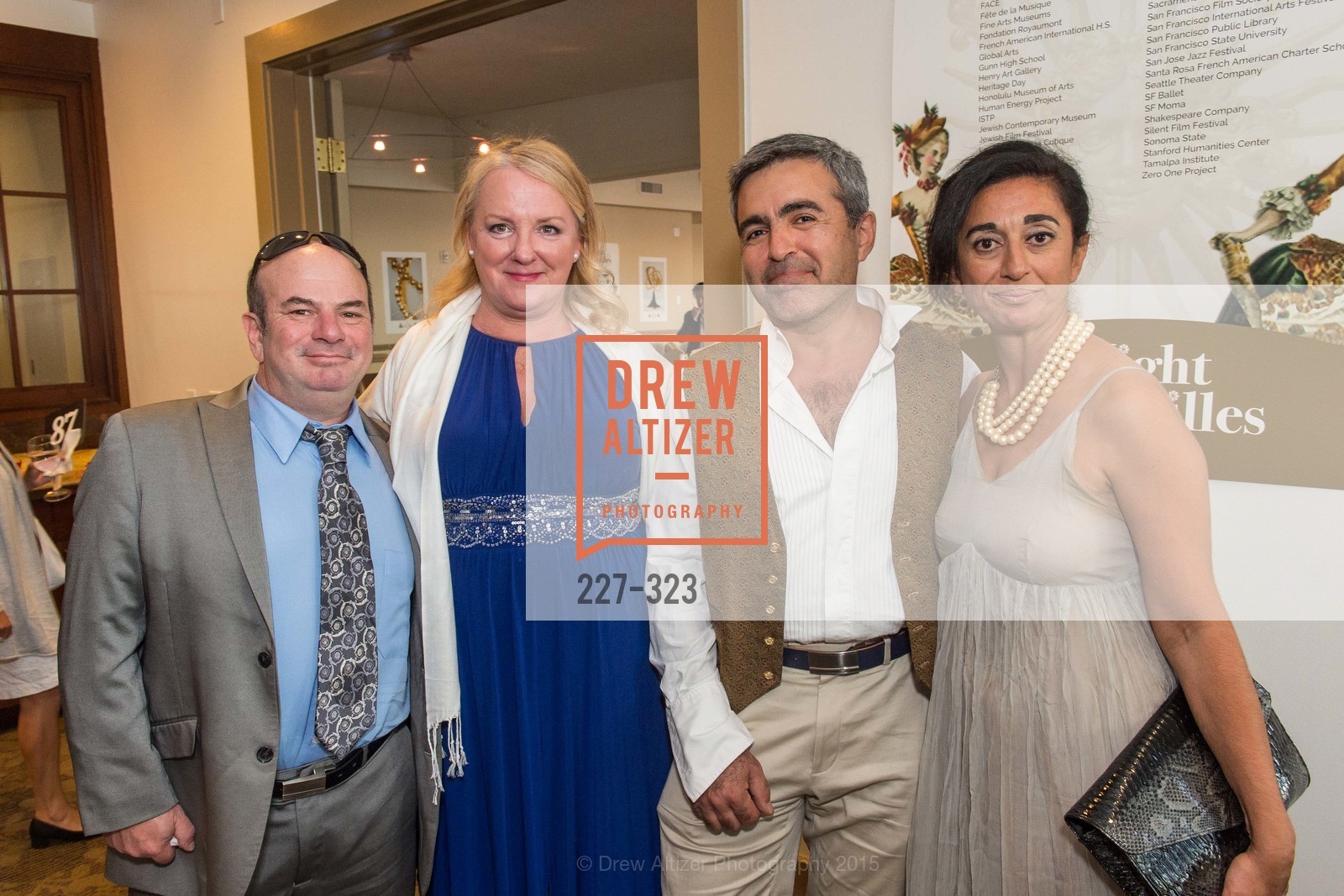 Paul Efron, Helene Efron, Nas Salamati, Najine Shariat, Gucci & Vogue Dinner, General's Residence. General's Residence, . 1 Franklin St, September 25th, 2015, Photo #227-323 Paul Efron, Helene Efron, Nas Salamati, Najine Shariat, Photo #227-323