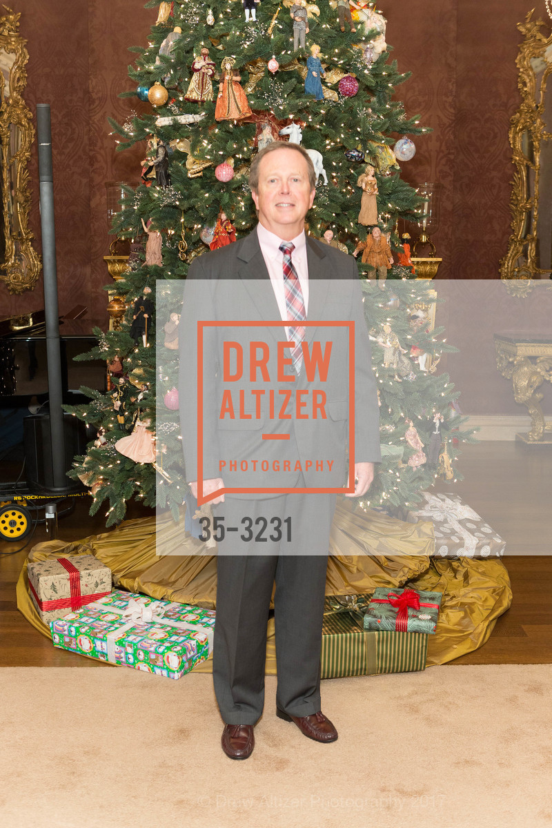 David Tyler, Protocol Office Christmas Party Hosted by Gordon and Ann Getty, Private Residence, December 5th, 2017, Photo #35-3231 David Tyler, Photo #35-3231