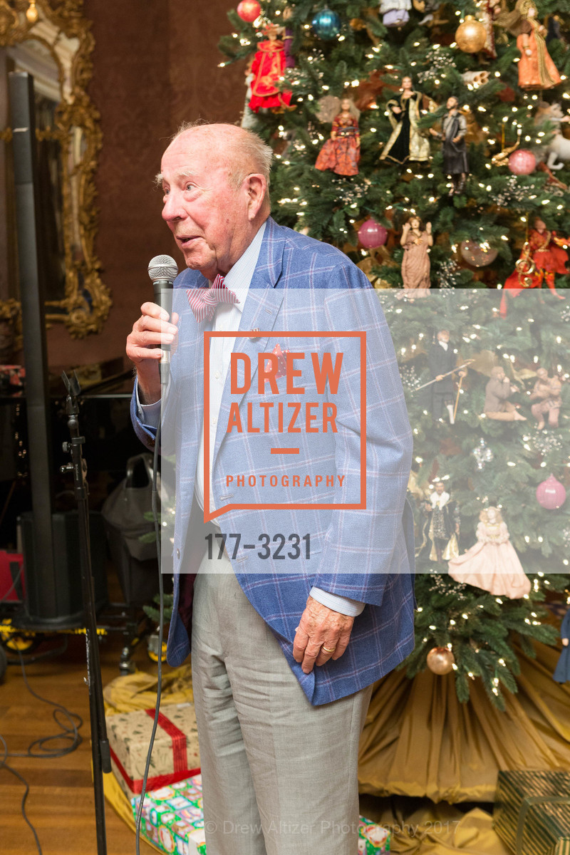 Charlotte Shultz, George Shultz, Protocol Office Christmas Party Hosted by Gordon and Ann Getty, Private Residence, December 5th, 2017, Photo #177-3231 Charlotte Shultz, George Shultz, Photo #177-3231