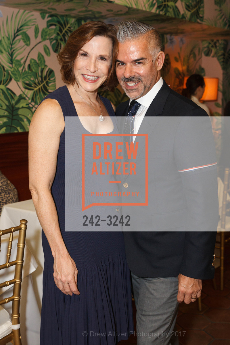 Maria Quiros, Ron Barajas, Saks Fifth Avenue and David Webb Dinner, Leo's Oyster Bar. 568 Sacramento Street, December 7th, 2017, Photo #242-3242 Maria Quiros, Ron Barajas, Photo #242-3242