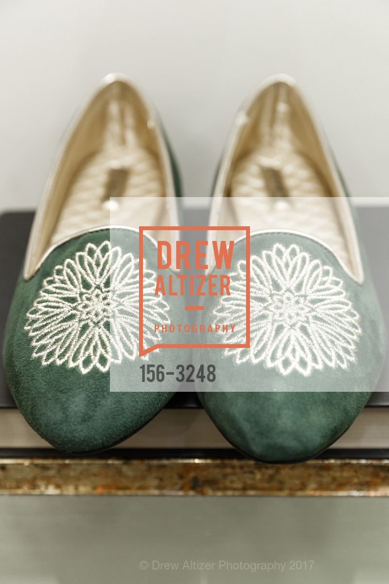 Atmosphere, Birdies Slipper Co Store Opening, Birdies. 1934 Union Street, SF, December 7th, 2017, Photo #156-3248 Atmosphere, Photo #156-3248
