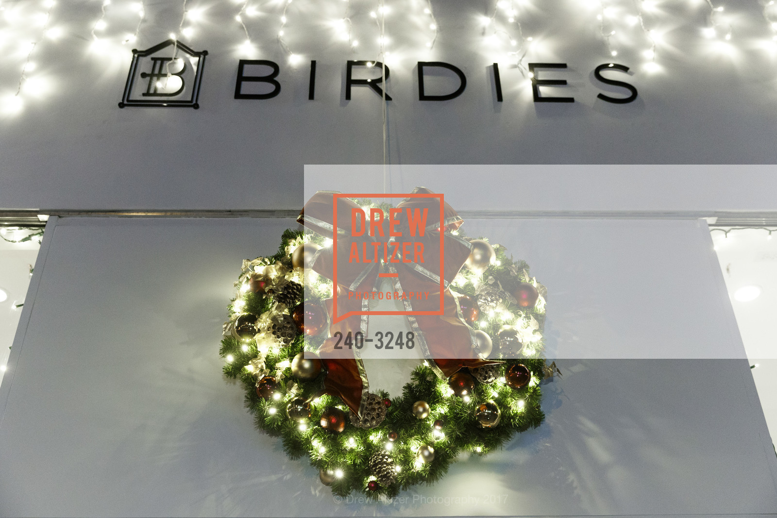 Atmosphere, Birdies Slipper Co Store Opening, Birdies. 1934 Union Street, SF, December 7th, 2017, Photo #240-3248 Atmosphere, Photo #240-3248